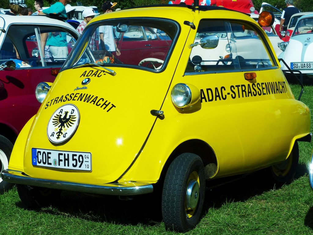 bmw-1752071_1920