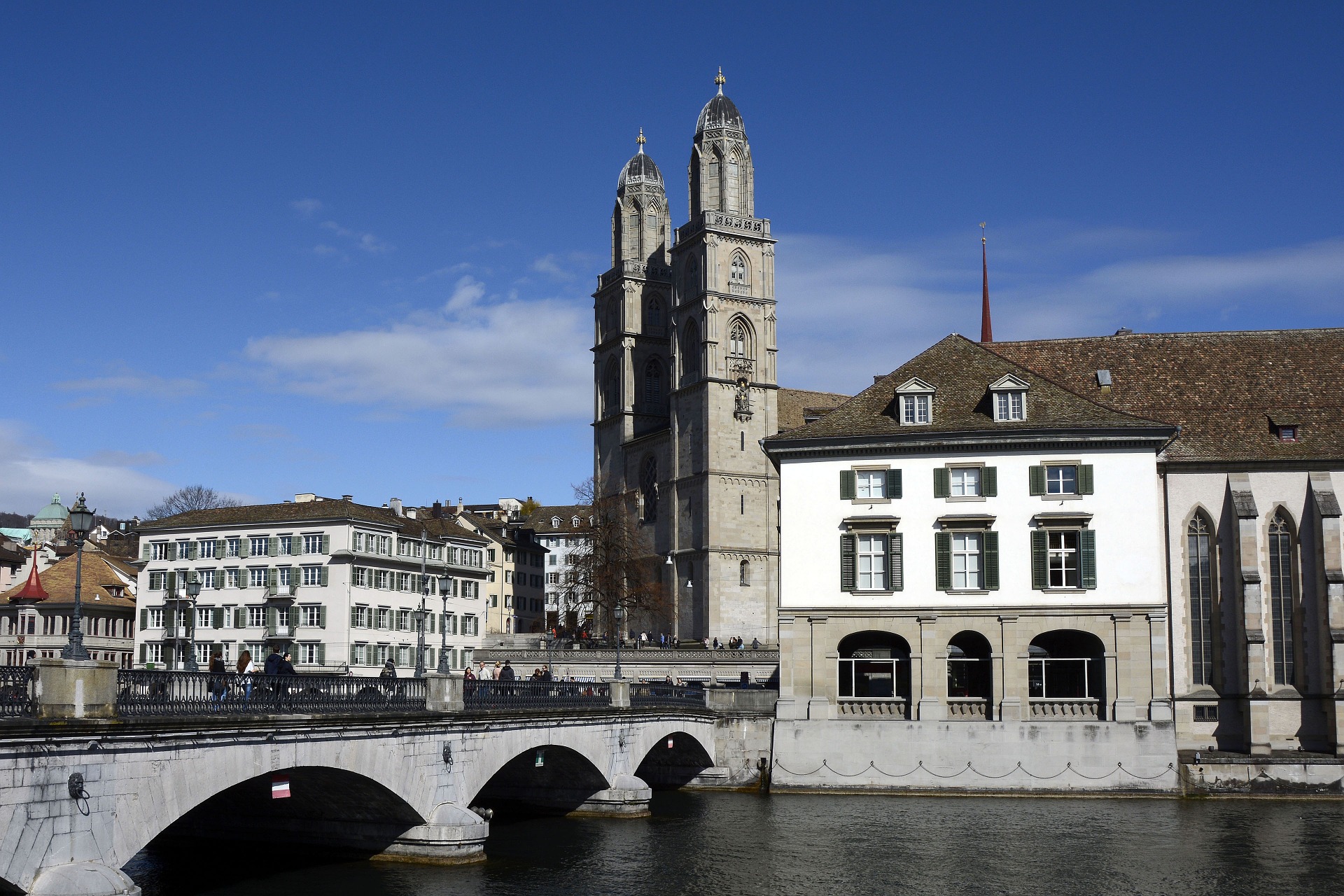 grossmunster-1443576_1920